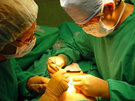 Intervento di chirurgia ricostruttiva a Niamey - Operazione Servant